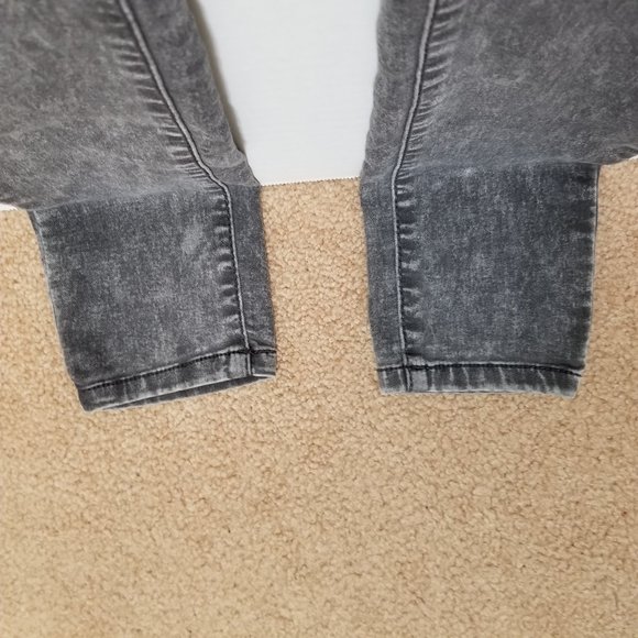 No Boundaries leggings Medium 7/9 acid wash elastic pull on waist jean style - Picture 8 of 15